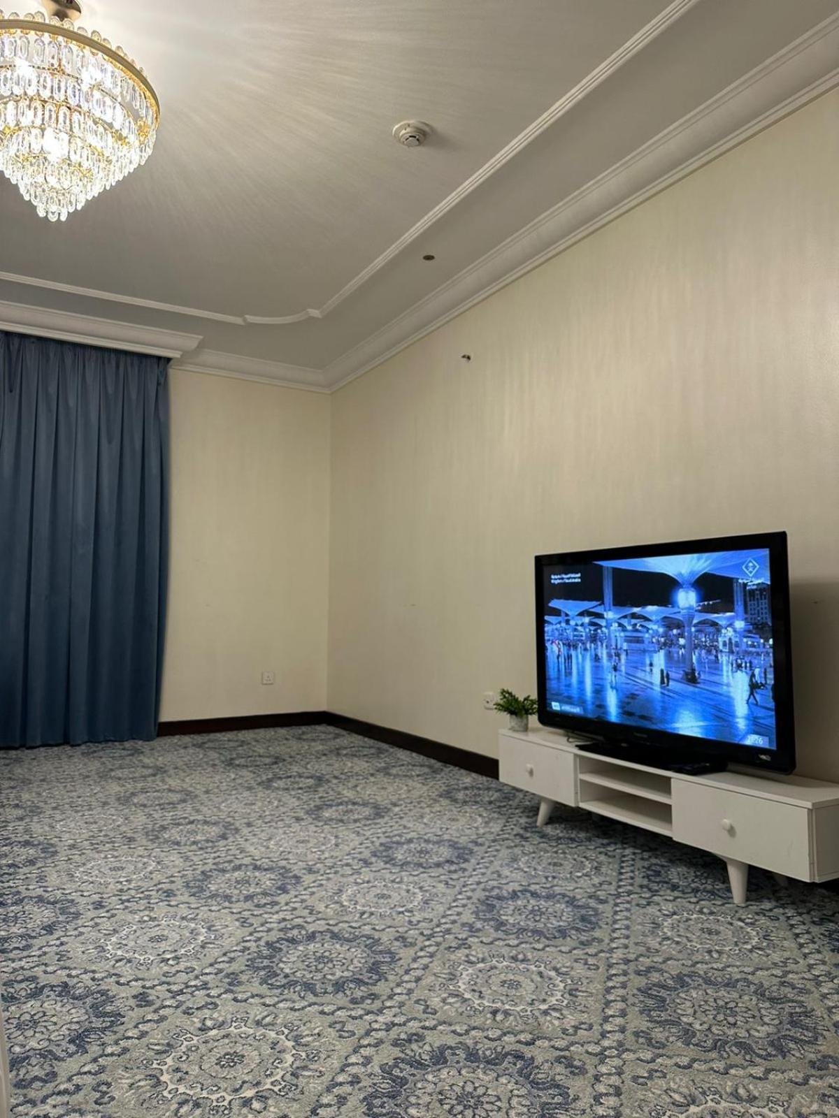 Zad Al Eman Suites Hotels Medina Værelse billede