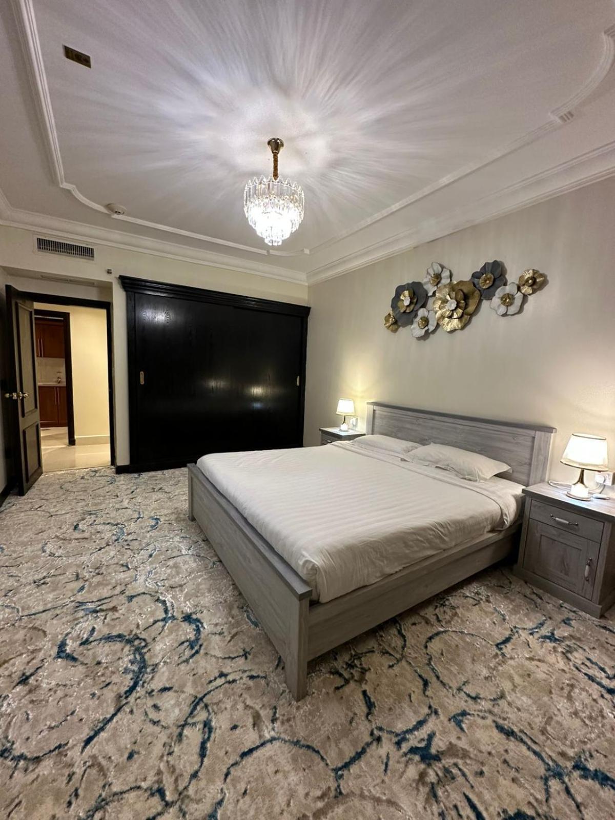 Zad Al Eman Suites Hotels Medina Værelse billede