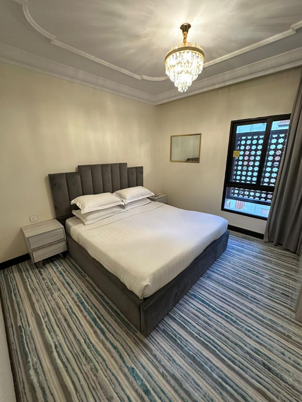 Zad Al Eman Suites Hotels Medina Værelse billede